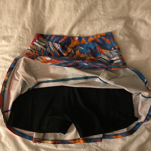 Dona Jo Colorful Pickleball Tennis Skirt Skort Pockets Compression Shorts - Picture 4 of 5